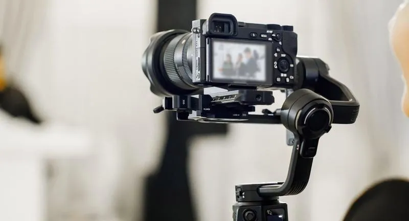 Jak zrobić film w slow motion i uzyskać płynne ujęcia na telefonie